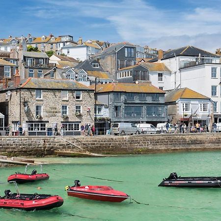 Lifeboat Inn St Ives  Exterior photo